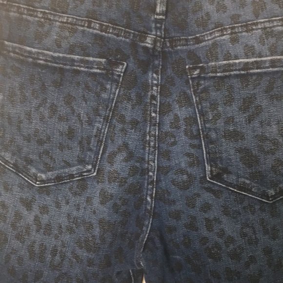 Frame Jeans - Picture 8 of 14